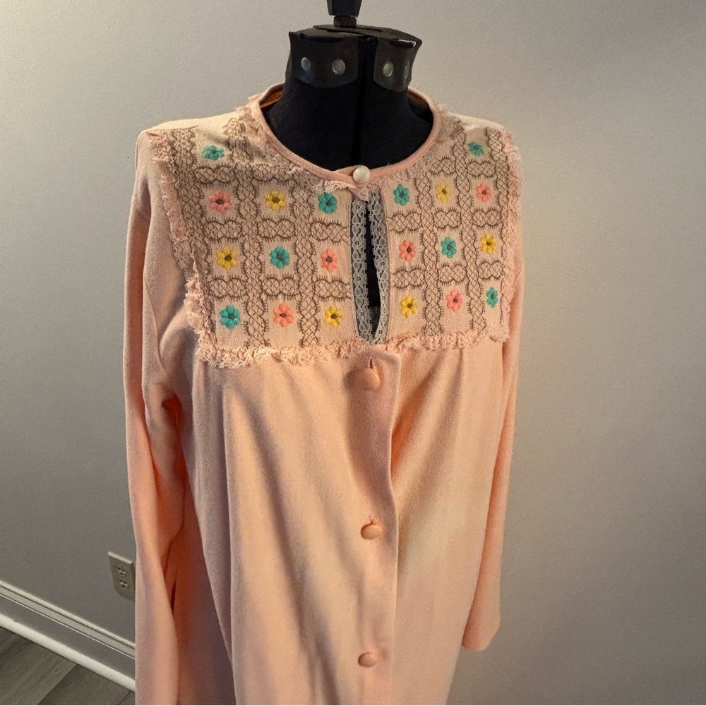 🌼Sears🌼 Vintage Peach Floral House Robe - Picture 3 of 6